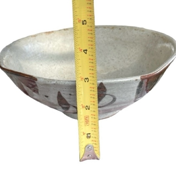 Vintage Japanese Handmade Ceramic Bowl, Unmarked with Earthy Tones - Picture 8 of 10